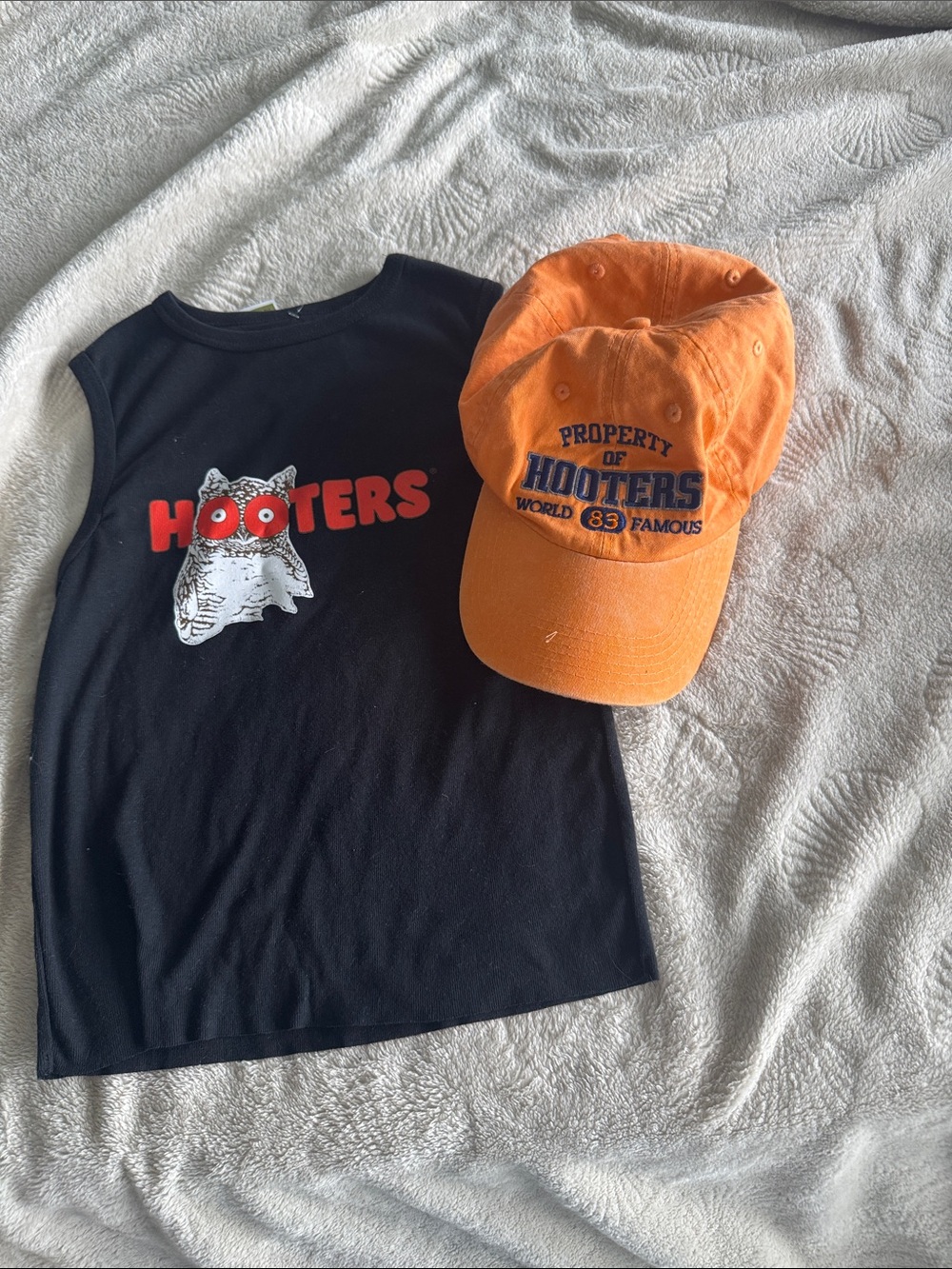 Hooters Tank Top & Baseball Cap